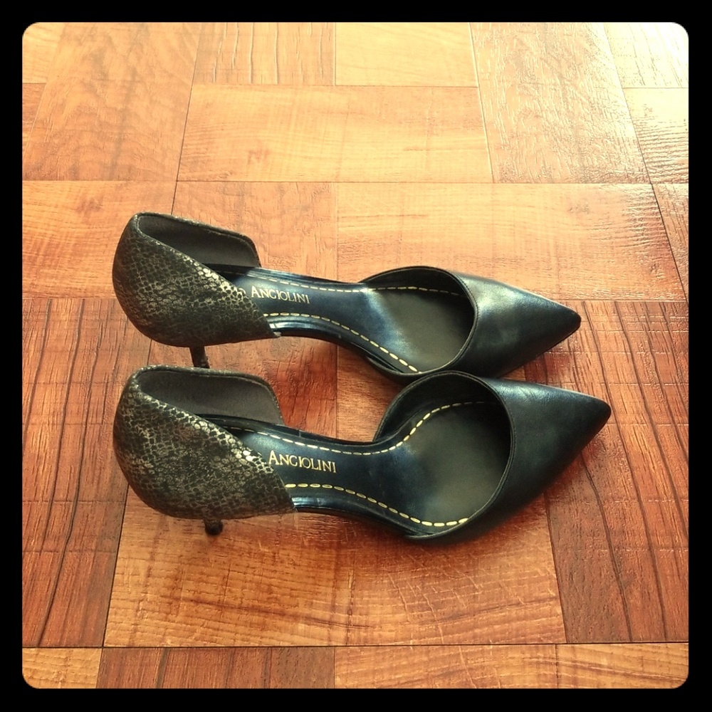 Enzo Angiolini kitten heels